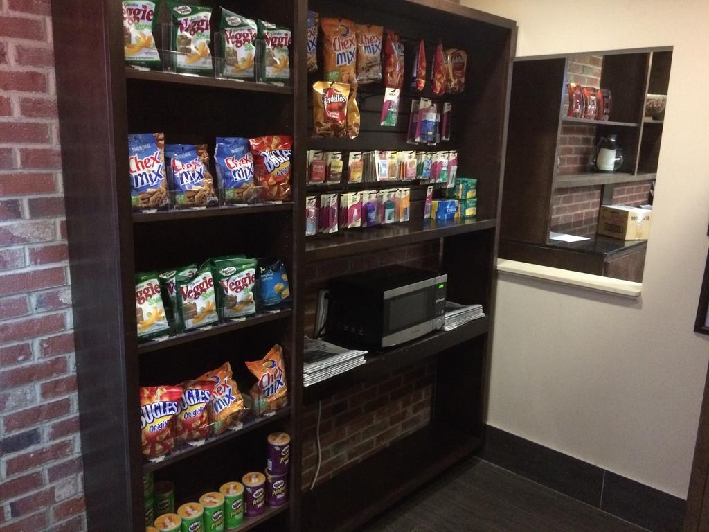 Wyndham Garden Inn Pittsburgh Airport Robinson Township Екстериор снимка
