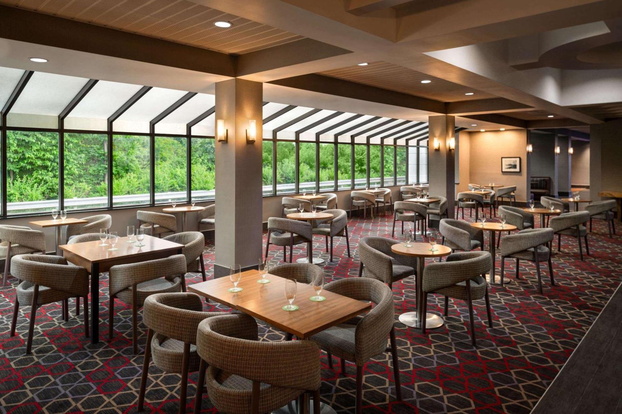 Wyndham Garden Inn Pittsburgh Airport Robinson Township Екстериор снимка