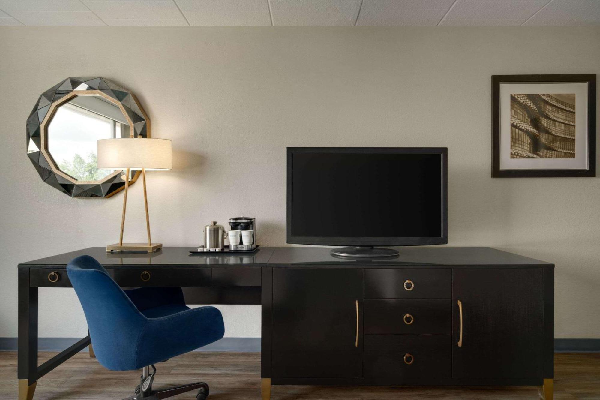 Wyndham Garden Inn Pittsburgh Airport Robinson Township Екстериор снимка